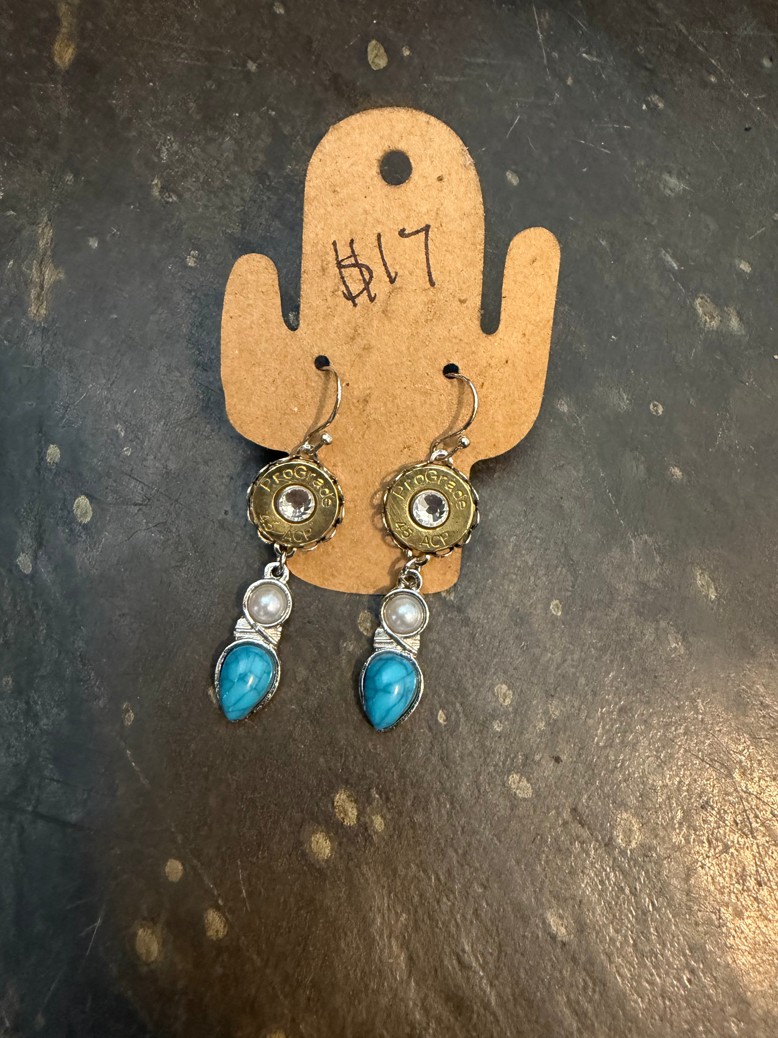 Pho Turquoise and pearl drops