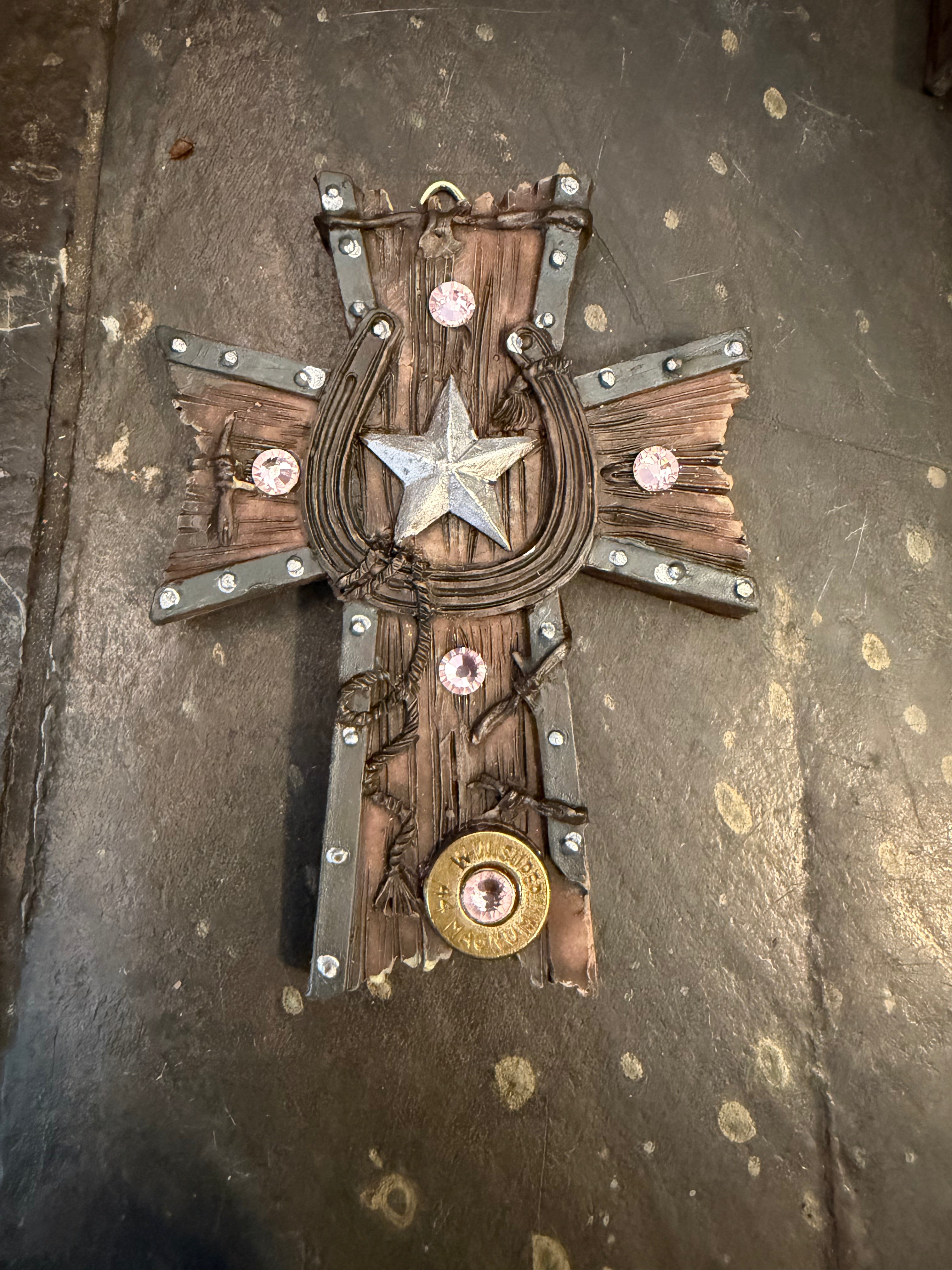 Small cross wall hanger