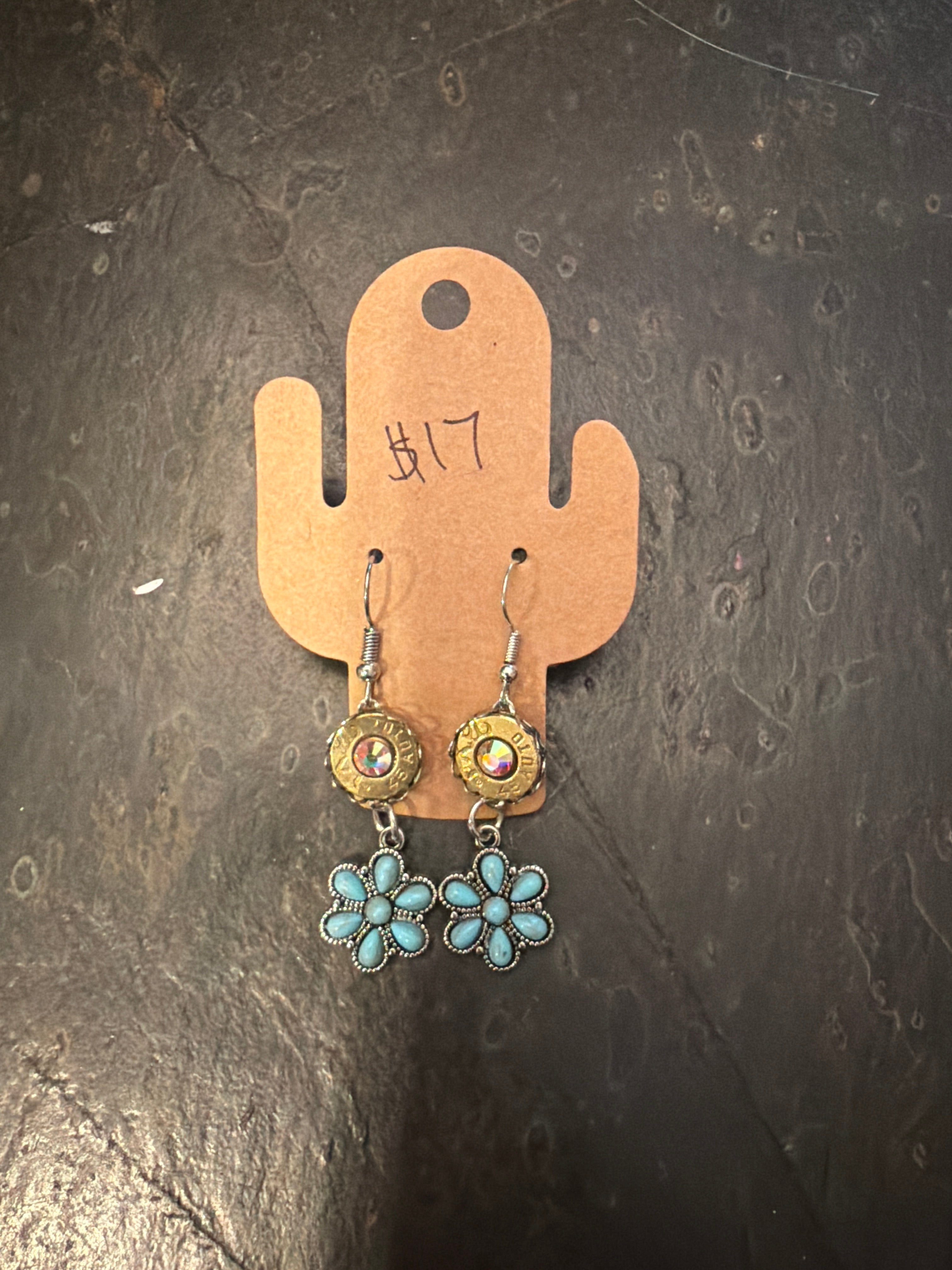 Turquoise Flower Earrings - 6 petals
